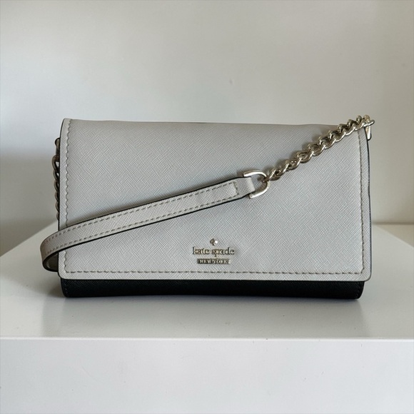 kate spade Handbags - Kate Spade Cameron Street Corin Two-Tone Cream and Black Chain Crossbody Bag